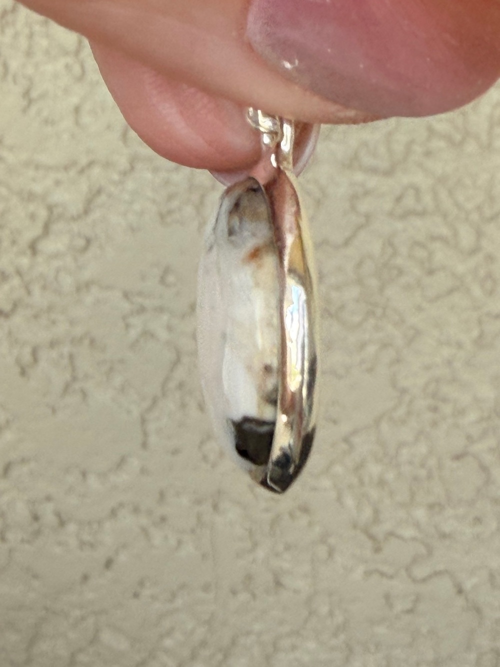 925 Sterling Silver White Buffalo Oval Pendant - Picture 6 of 12
